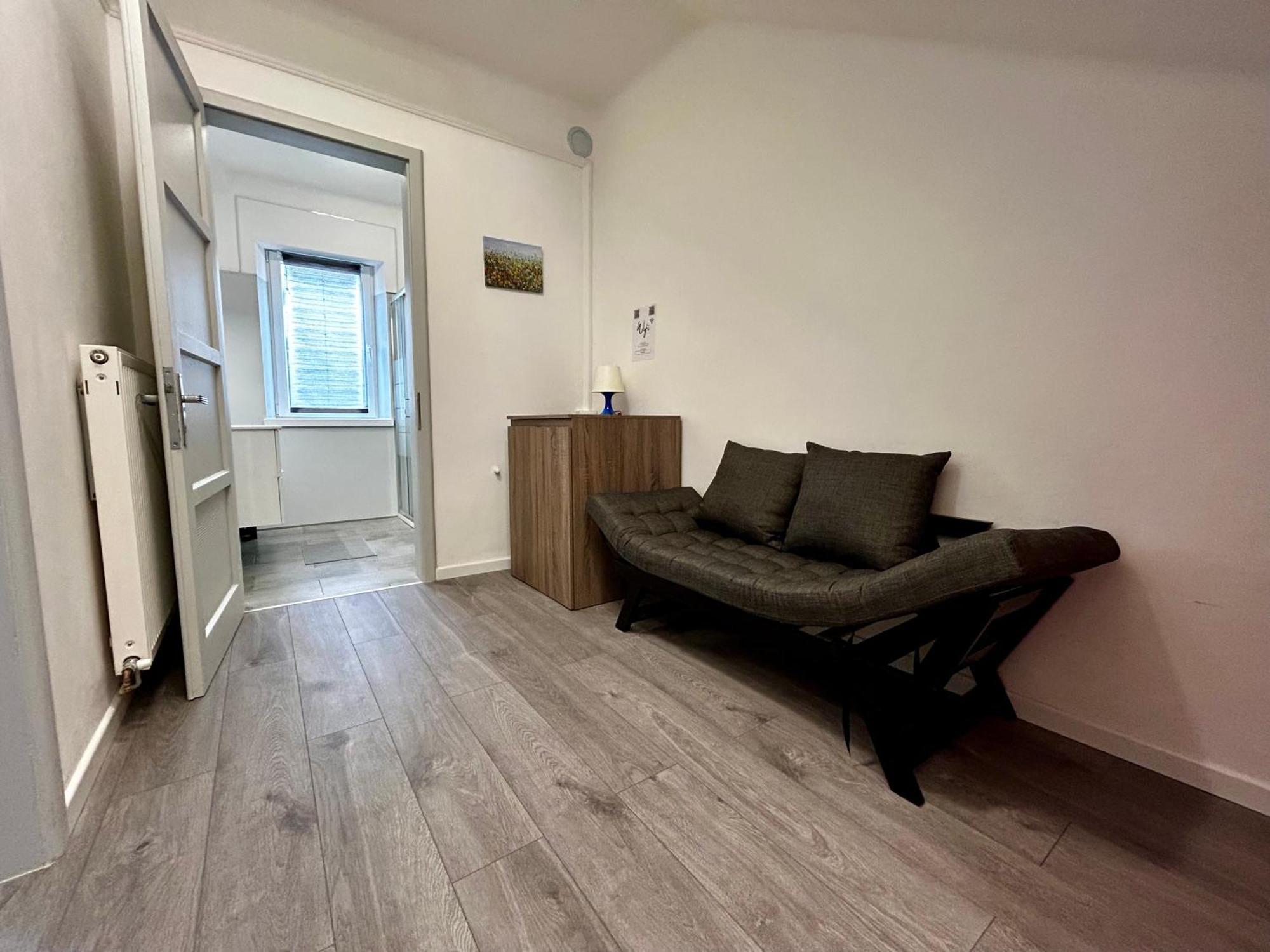 Luxury Allo In Center Of *